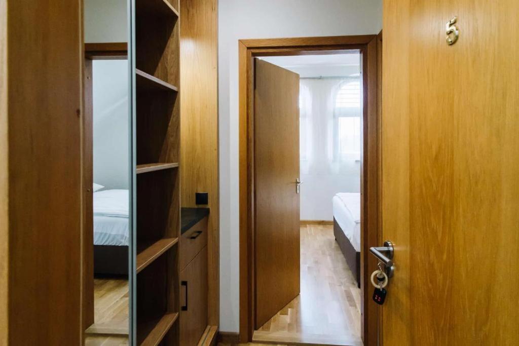 Diofa Apartment